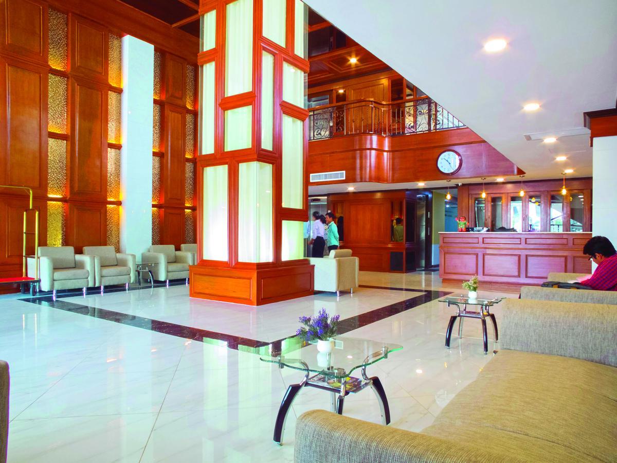 Gold Leaf Hotel Mandalay Exteriör bild